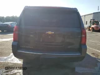 ✅ 2015 Chevrolet Suburban LTZ • VIN: 1GNSCKKC7FR147513 • Lot: 75661314. Wystawiony na Copart z przebiegiem 172 459 mil. Bezpłatny archiwum sprzedaży aukcyjnych z USA i szczegółowy raport historii pojazdu na DreamBid. Zdjęcie 6.