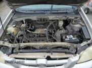 ✅ 2006 Mazda Tribute i • VIN: 4F2YZ02Z26KM14821 • Lot: 71718434. Wystawiony na Copart z przebiegiem 318 841 mil. Bezpłatny archiwum sprzedaży aukcyjnych z USA i szczegółowy raport historii pojazdu na DreamBid. Zdjęcie 13.