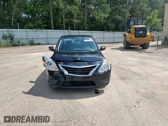 ✅ 2018 Nissan Versa SV • VIN: 3N1CN7AP9JL805246 • Lot: 69473355. Listed on Copart with 120,818 mi. Free auction sales archive from the USA and detailed vehicle history report at DreamBid. Image 13.