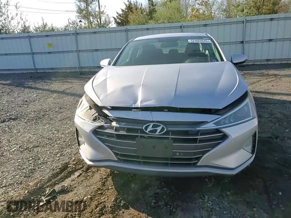 ✅ 2019 Hyundai Elantra SE • VIN: KMHD74LF4KU796876 • Lot: 52402845. Listed on Copart with 160,026 mi. Free auction sales archive from the USA and detailed vehicle history report at DreamBid. Image 10.