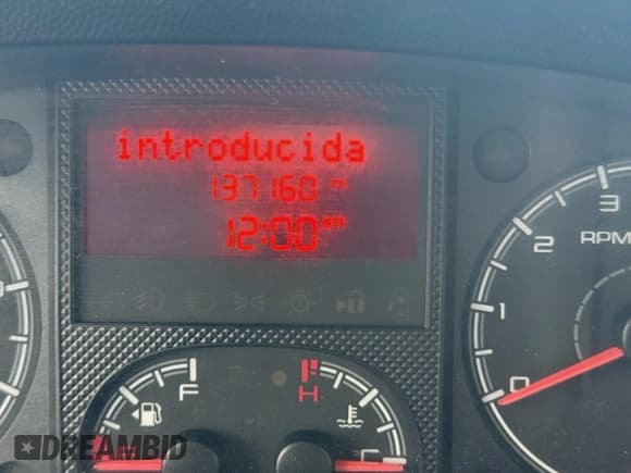 ✅ 2014 Ram ProMaster Cargo • VIN: 3C6TRVAG9EE109283 • Lot: 50995615. Wystawiony na Copart z przebiegiem 137 160 mil. Bezpłatny archiwum sprzedaży aukcyjnych z USA i szczegółowy raport historii pojazdu na DreamBid. Zdjęcie 8.