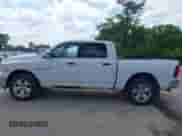 2010 Dodge 1500 Sport z VIN 1D7RV1CT8AS153841, wystawiony jako IAAI lot #42252892 z przebiegiem 178 420 mil mil oraz . Historia ofert i sprzedaży dostępna na DreamBid. Obrazek 14.