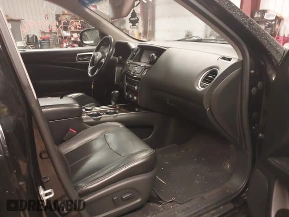 ✅ 2013 Nissan Pathfinder Platinum • VIN: 5N1AR2MM7DC638717 • Лот: 42320996. Опубликован ранее на IAAI с пробегом 212 168 миль. Бесплатный доступ к архиву аукционных продаж из США и подробный отчёт об истории автомобиля на DreamBid. Изображение 5.