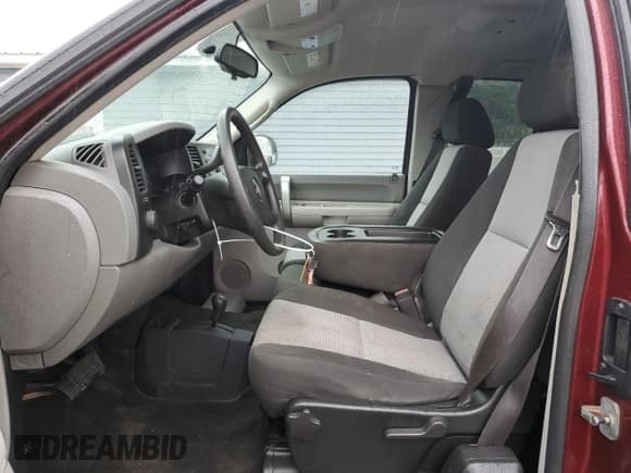 ✅ 2009 Chevrolet Silverado 1500 Work Truck • VIN: 1GCEK19CX9Z143808 • Lot: 65175524. Listed on Copart with 154,660 mi. Free auction sales archive from the USA and detailed vehicle history report at DreamBid. Image 7.
