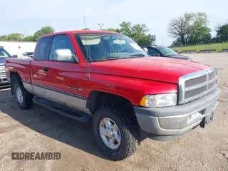 ✅ 1997 Dodge 1500 • VIN: 3B7HF13Z8VG721977 • Lot: 42427030. Wystawiony na IAAI z przebiegiem 132 457 mil. Bezpłatny archiwum sprzedaży aukcyjnych z USA i szczegółowy raport historii pojazdu na DreamBid. Zdjęcie 1.