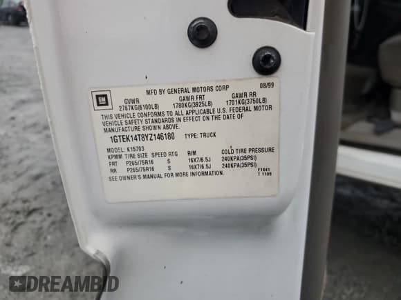 ✅ 2000 GMC Sierra 1500 SLE • VIN: 1GTEK14T8YZ146180 • Лот: 82765585. Опубликован ранее на Copart с пробегом 211 409 миль. Бесплатный доступ к архиву аукционных продаж из США и подробный отчёт об истории автомобиля на DreamBid. Изображение 12.