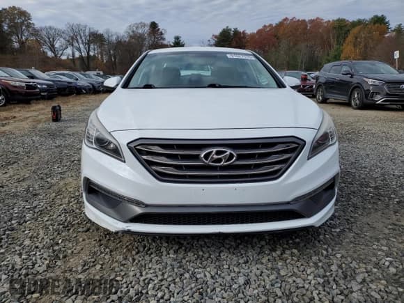 ✅ 2015 Hyundai Sonata Sport • VIN: 5NPE34AF9FH058689 • Лот: 91627315. Опубликован ранее на Copart с пробегом 147 613 миль. Бесплатный доступ к архиву аукционных продаж из США и подробный отчёт об истории автомобиля на DreamBid. Изображение 5.