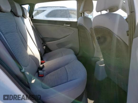 ✅ 2016 Hyundai Accent SE • VIN: KMHCT5AE8GU261922 • Лот: 90654835. Опубликован ранее на Copart с пробегом 154 277 миль. Бесплатный доступ к архиву аукционных продаж из США и подробный отчёт об истории автомобиля на DreamBid. Изображение 10.