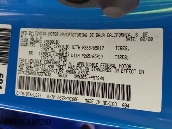 ✅ 2020 Toyota Tacoma SR5 • VIN: 3TMCZ5AN5LM337632 • Lot: 42203628. Listed on IAAI with 39,831 mi. Free auction sales archive from the USA and detailed vehicle history report at DreamBid. Image 9.