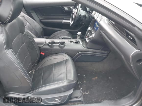 ✅ 2018 Ford Mustang EcoBoost Premium • VIN: 1FATP8UH8J5139309 • Lot: 42482218. Listed on IAAI with 57,632 mi. Free auction sales archive from the USA and detailed vehicle history report at DreamBid. Image 5.