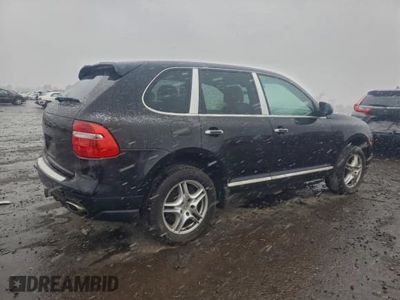 ✅ 2008 Porsche Cayenne • VIN: WP1AA29P28LA07831 • Lot: 95831835. Listed on Copart with 134,400 mi. Free auction sales archive from the USA and detailed vehicle history report at DreamBid. Image 3.