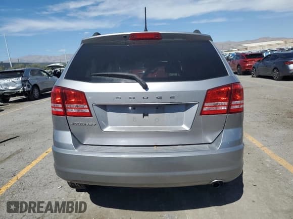 ✅ 2016 Dodge Journey SE • VIN: 3C4PDCAB8GT245579 • Lot: 81729615. Wystawiony na Copart z przebiegiem 138 533 mil. Bezpłatny archiwum sprzedaży aukcyjnych z USA i szczegółowy raport historii pojazdu na DreamBid. Zdjęcie 6.