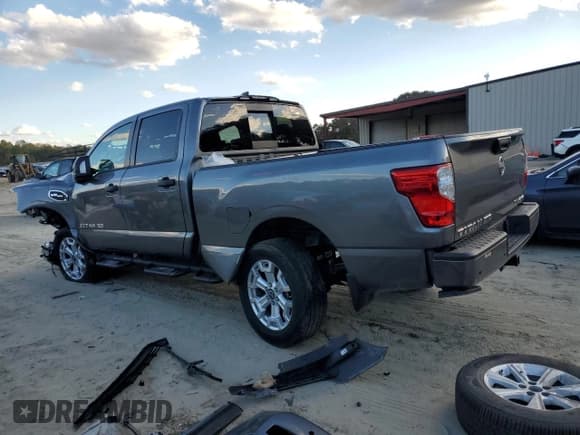 ✅ 2024 Nissan Titan Pro-4X • VIN: 1N6AA1FB7RN114302 • Лот: 89806275. Опубликован ранее на Copart с пробегом 18 272 миль. Бесплатный доступ к архиву аукционных продаж из США и подробный отчёт об истории автомобиля на DreamBid. Изображение 2.