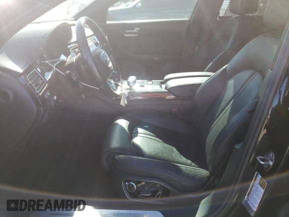 ✅ 2016 Audi A8 3.0T • VIN: WAU34AFD2GN013537 • Lot: 69147065. Listed on Copart with 121,990 mi. Free auction sales archive from the USA and detailed vehicle history report at DreamBid. Image 7.