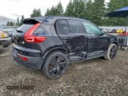 ✅ 2023 Volvo XC40 Ultimate • VIN: YV4ED3UM5P2023438 • Lot: 94959015. Listed on Copart with 17,971 mi. Free auction sales archive from the USA and detailed vehicle history report at DreamBid. Image 3.