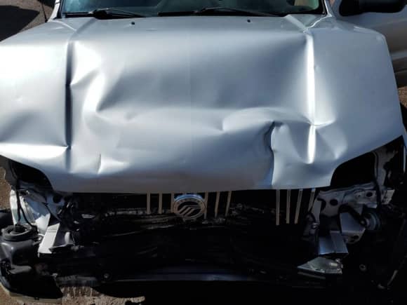 2007 Mercury Mariner Premier с VIN 4M2CU97137KJ04575, выставлен на аукционе Copart как лот 70735655 с пробегом 91 350 миль миль и Списание • Salvage title. История ставок и продаж доступна на DreamBid. Изображение 12.