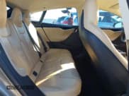 ✅ 2015 Tesla Model S 85D • VIN: 5YJSA1H29FF085139 • Лот: 43828349. Опубликован ранее на IAAI с пробегом 143 212 миль. Бесплатный доступ к архиву аукционных продаж из США и подробный отчёт об истории автомобиля на DreamBid. Изображение 8.