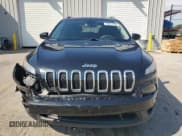 ✅ 2015 Jeep Cherokee Latitude • VIN: 1C4PJMCB5FW582084 • Лот: 80527795. Опубликован ранее на Copart с пробегом 172 326 миль. Бесплатный доступ к архиву аукционных продаж из США и подробный отчёт об истории автомобиля на DreamBid. Изображение 5.