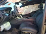 ✅ 2022 Audi A8 • VIN: WAULDAF86NN009197 • Lot: 79396444. Wystawiony na Copart z przebiegiem 29 637 mil. Bezpłatny archiwum sprzedaży aukcyjnych z USA i szczegółowy raport historii pojazdu na DreamBid. Zdjęcie 7.