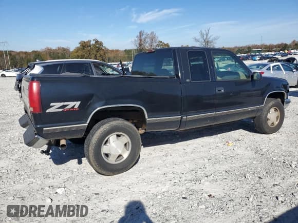 ✅ 1997 Chevrolet Silverado 1500 • VIN: 2GCEK19R1V1286850 • Lot: 92199055. Wystawiony na Copart z przebiegiem 534 782 mil. Bezpłatny archiwum sprzedaży aukcyjnych z USA i szczegółowy raport historii pojazdu na DreamBid. Zdjęcie 3.