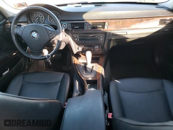 ✅ 2011 BMW 3 Series 328i xDrive • VIN: WBAPK5G56BNN26112 • Lot: 82396375. Wystawiony na Copart z przebiegiem 152 894 mil. Bezpłatny archiwum sprzedaży aukcyjnych z USA i szczegółowy raport historii pojazdu na DreamBid. Zdjęcie 8.