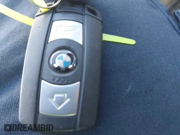 ✅ 2011 BMW 3 Series 335i • VIN: WBADX7C50BE742771 • Lot: 43460851. Wystawiony na IAAI z przebiegiem 51 830 mil. Bezpłatny archiwum sprzedaży aukcyjnych z USA i szczegółowy raport historii pojazdu na DreamBid. Zdjęcie 11.