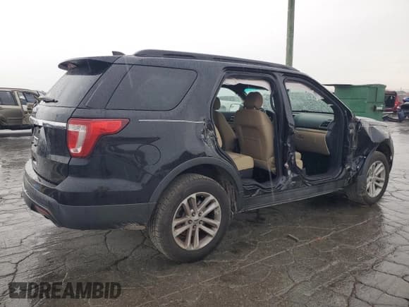 ✅ 2017 Ford Explorer • VIN: 1FM5K7B82HGB27178 • Лот: 57351815. Опубликован ранее на Copart с пробегом 130 259 миль. Бесплатный доступ к архиву аукционных продаж из США и подробный отчёт об истории автомобиля на DreamBid. Изображение 3.