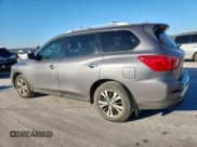 ✅ 2020 Nissan Pathfinder S • VIN: 5N1DR2AN3LC626444 • Лот: 86333485. Опубликован ранее на Copart с пробегом 131 920 миль. Бесплатный доступ к архиву аукционных продаж из США и подробный отчёт об истории автомобиля на DreamBid. Изображение 2.
