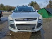 ✅ 2014 Ford Escape SE • VIN: 1FMCU0GX5EUA49534 • Lot: 95154075. Wystawiony na Copart z przebiegiem 146 564 mil. Bezpłatny archiwum sprzedaży aukcyjnych z USA i szczegółowy raport historii pojazdu na DreamBid. Zdjęcie 5.
