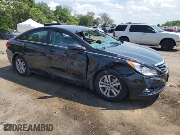 ✅ 2013 Hyundai Sonata GLS • VIN: 5NPEB4AC7DH509317 • Lot: 63087054. Listed on Copart with 85,159 mi. Free auction sales archive from the USA and detailed vehicle history report at DreamBid. Image 4.