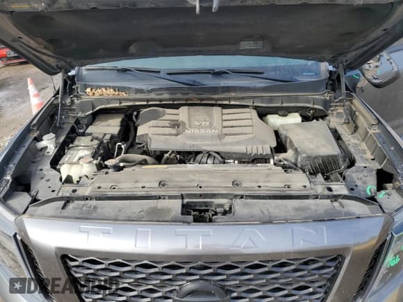 ✅ 2018 Nissan Titan SL • VIN: 1N6AA1E59JN551332 • Lot: 46500995. Wystawiony na Copart z przebiegiem 56 189 mil. Bezpłatny archiwum sprzedaży aukcyjnych z USA i szczegółowy raport historii pojazdu na DreamBid. Zdjęcie 11.