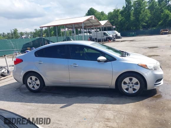 ✅ 2016 Kia Forte LX • VIN: KNAFK4A67G5488789 • Lot: 42278959. Listed on IAAI with 89,231 mi. Free auction sales archive from the USA and detailed vehicle history report at DreamBid. Image 13.