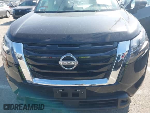 2024 Nissan Pathfinder SV z VIN 5N1DR3BA8RC289408, wystawiony jako IAAI lot #41855609 z przebiegiem 11 832 mil mil oraz . Historia ofert i sprzedaży dostępna na DreamBid. Obrazek 13.