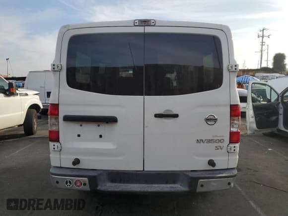 ✅ 2019 Nissan NV NV3500 HD S • VIN: 5BZBF0AA6KN852308 • Лот: 91891565. Опубликован ранее на Copart с пробегом 89 510 миль. Бесплатный доступ к архиву аукционных продаж из США и подробный отчёт об истории автомобиля на DreamBid. Изображение 6.