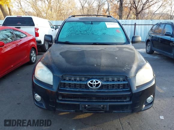 ✅ 2010 Toyota RAV4 Sport • VIN: 2T3RF4DV4AW073999 • Lot: 43791973. Wystawiony na IAAI z przebiegiem 284 179 mil. Bezpłatny archiwum sprzedaży aukcyjnych z USA i szczegółowy raport historii pojazdu na DreamBid. Zdjęcie 12.