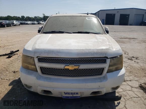 ✅ 2007 Chevrolet Suburban LT • VIN: 1GNFK16347J180235 • Lot: 68834864. Wystawiony na Copart z przebiegiem Nie podano. Bezpłatny archiwum sprzedaży aukcyjnych z USA i szczegółowy raport historii pojazdu na DreamBid. Zdjęcie 5.