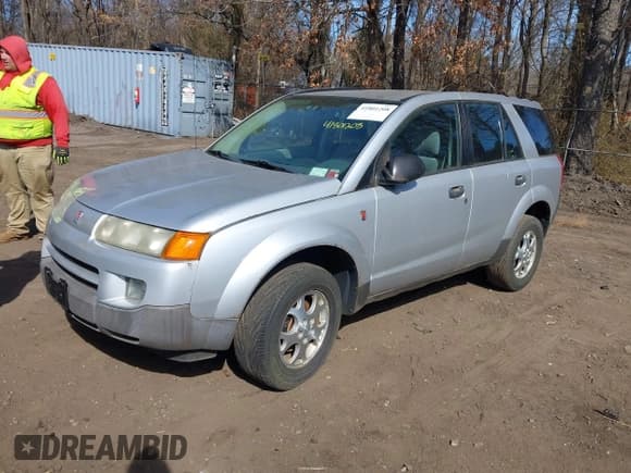 ✅ 2003 Saturn VUE • VIN: 5GZCZ53B83S839995 • Lot: 41801208. Wystawiony na IAAI z przebiegiem 168 614 mil. Bezpłatny archiwum sprzedaży aukcyjnych z USA i szczegółowy raport historii pojazdu na DreamBid. Zdjęcie 2.