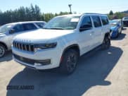 ✅ 2023 Jeep Wagoneer Series III • VIN: 1C4SJSDP1PS540612 • Lot: 43062708. Wystawiony na IAAI z przebiegiem 65 109 mil. Bezpłatny archiwum sprzedaży aukcyjnych z USA i szczegółowy raport historii pojazdu na DreamBid. Zdjęcie 17.