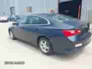 2017 Chevrolet Malibu LS с VIN 1G1ZC5ST8HF263552, выставлен на аукционе IAAI как лот 42385544 с пробегом 106 440 миль миль и . История ставок и продаж доступна на DreamBid. Изображение 3.