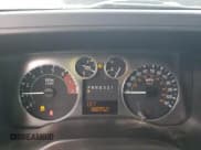 ✅ 2006 Hummer H3 • VIN: 5GTDN136168274531 • Lot: 90131405. Wystawiony na Copart z przebiegiem 188 952 mil. Bezpłatny archiwum sprzedaży aukcyjnych z USA i szczegółowy raport historii pojazdu na DreamBid. Zdjęcie 9.