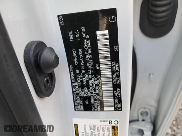 ✅ 2024 Toyota 4Runner Limited • VIN: JTEKU5JR9R6236630 • Лот: 85913935. Опубликован ранее на Copart с пробегом 33 604 миль. Бесплатный доступ к архиву аукционных продаж из США и подробный отчёт об истории автомобиля на DreamBid. Изображение 13.