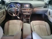 ✅ 2019 Hyundai Sonata • VIN: KMHE14L27KA093938 • Лот: 67939005. Опубликован ранее на Copart с пробегом 134 267 миль. Бесплатный доступ к архиву аукционных продаж из США и подробный отчёт об истории автомобиля на DreamBid. Изображение 8.