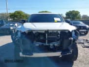 ✅ 2023 Toyota Sequoia SR5 • VIN: 7SVAAABA4PX013371 • Лот: 41406258. Опубликован ранее на IAAI с пробегом 11 776 миль. Бесплатный доступ к архиву аукционных продаж из США и подробный отчёт об истории автомобиля на DreamBid. Изображение 6.