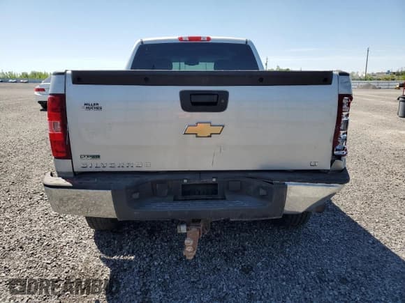 ✅ 2010 Chevrolet Silverado 1500 LT • VIN: 1GCSCSE06AZ209082 • Lot: 58145445. Listed on Copart with 145,718 mi. Free auction sales archive from the USA and detailed vehicle history report at DreamBid. Image 6.