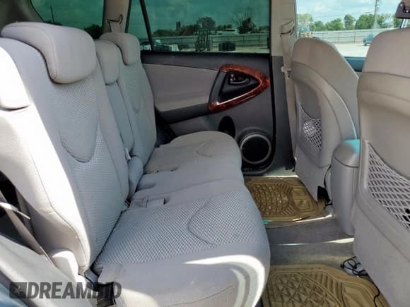 ✅ 2008 Toyota RAV4 Limited • VIN: JTMZK31V585019378 • Лот: 81114185. Опубликован ранее на Copart с пробегом 203 611 миль. Бесплатный доступ к архиву аукционных продаж из США и подробный отчёт об истории автомобиля на DreamBid. Изображение 11.