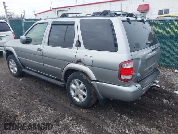 ✅ 2001 Nissan Pathfinder LE • VIN: JN8DR09Y51W607613 • Lot: 43617902. Listed on IAAI with 207,278 mi. Free auction sales archive from the USA and detailed vehicle history report at DreamBid. Image 3.