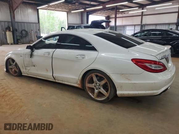 ✅ 2012 Mercedes-Benz CLS 550 • VIN: WDDLJ7DB1CA010670 • Лот: 52570125. Опубликован ранее на Copart с пробегом 103 261 миль. Бесплатный доступ к архиву аукционных продаж из США и подробный отчёт об истории автомобиля на DreamBid. Изображение 2.