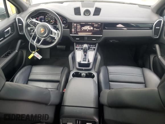 ✅ 2020 Porsche Cayenne E-Hybrid • VIN: WP1AE2AY0LDA22565 • Лот: 47190824. Опубликован ранее на Copart с пробегом 12 584 миль. Бесплатный доступ к архиву аукционных продаж из США и подробный отчёт об истории автомобиля на DreamBid. Изображение 8.