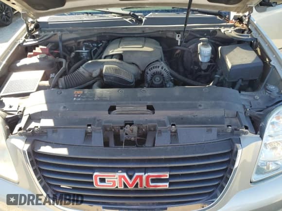 ✅ 2014 GMC Yukon XL SLT • VIN: 1GKS2KE7XER117886 • Лот: 82286245. Опубликован ранее на Copart с пробегом 169 444 миль. Бесплатный доступ к архиву аукционных продаж из США и подробный отчёт об истории автомобиля на DreamBid. Изображение 12.