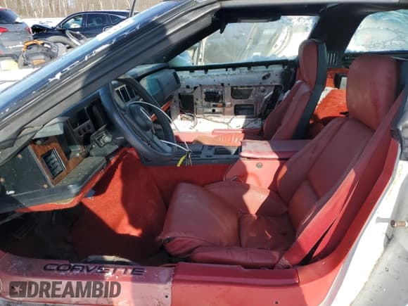 ✅ 1986 Chevrolet Corvette • VIN: 1G1YY0789G5112082 • Lot: 42488335. Listed on Copart with 87,372 mi. Free auction sales archive from the USA and detailed vehicle history report at DreamBid. Image 7.